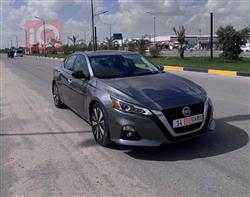 نيسان ألتيما